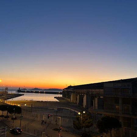 Апартаменты Le Quai Du Mucem Марсель Экстерьер фото